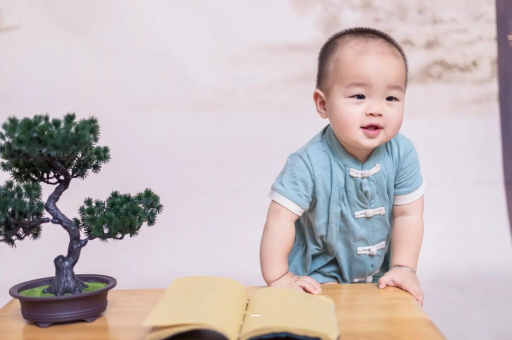 玉树孕妇显怀是几个月