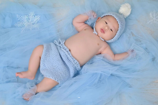 玉树2岁宝宝喝酸奶